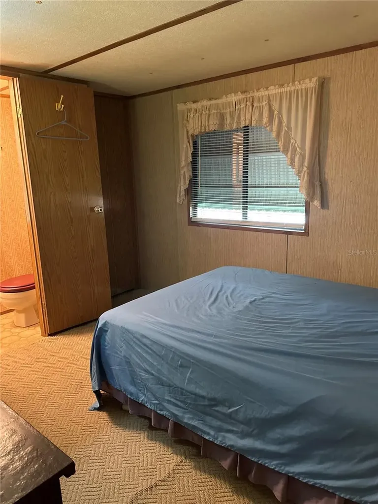 13059 NE 44th Lane Silver Springs FL 34488