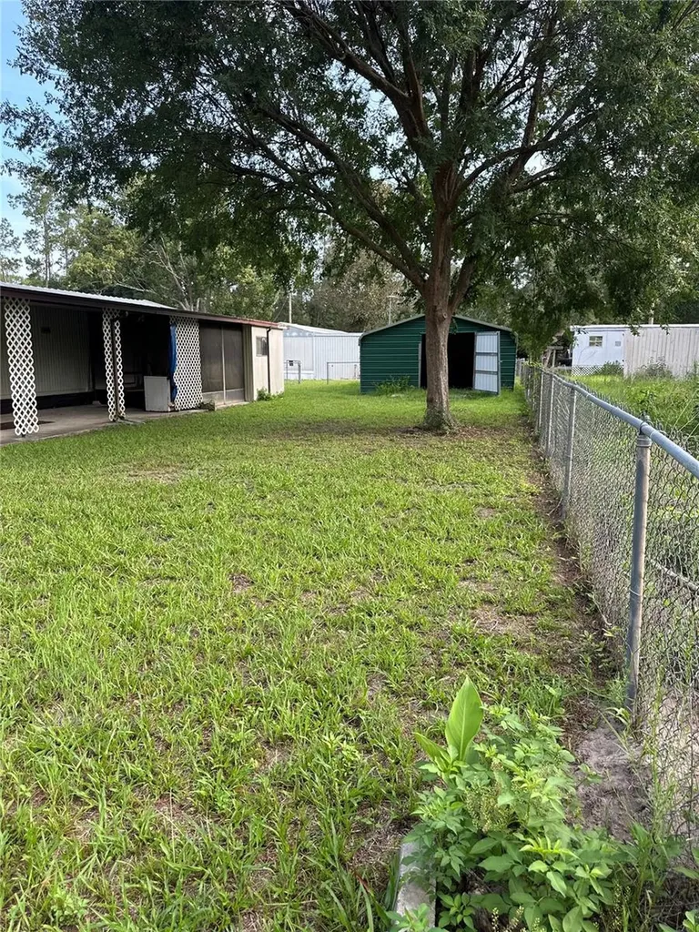 13059 NE 44th Lane Silver Springs FL 34488