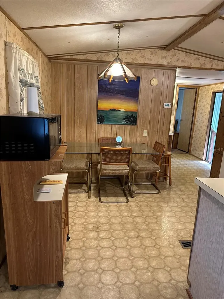 13059 NE 44th Lane Silver Springs FL 34488
