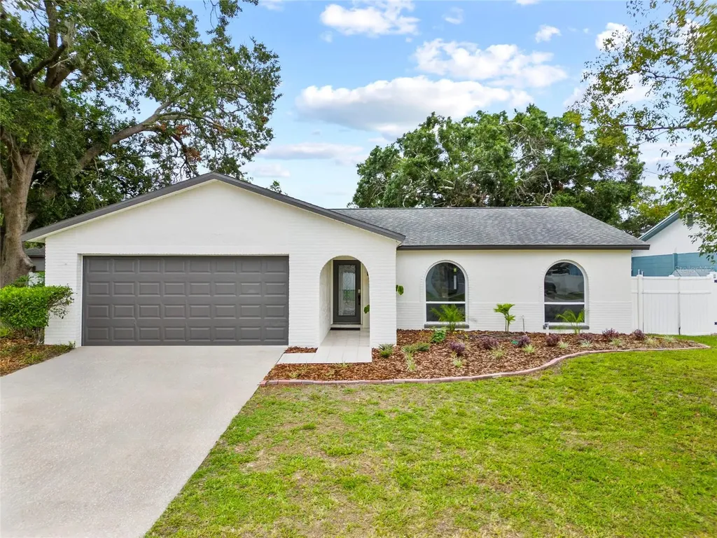 6204 Walsh Lane Tampa FL 33625