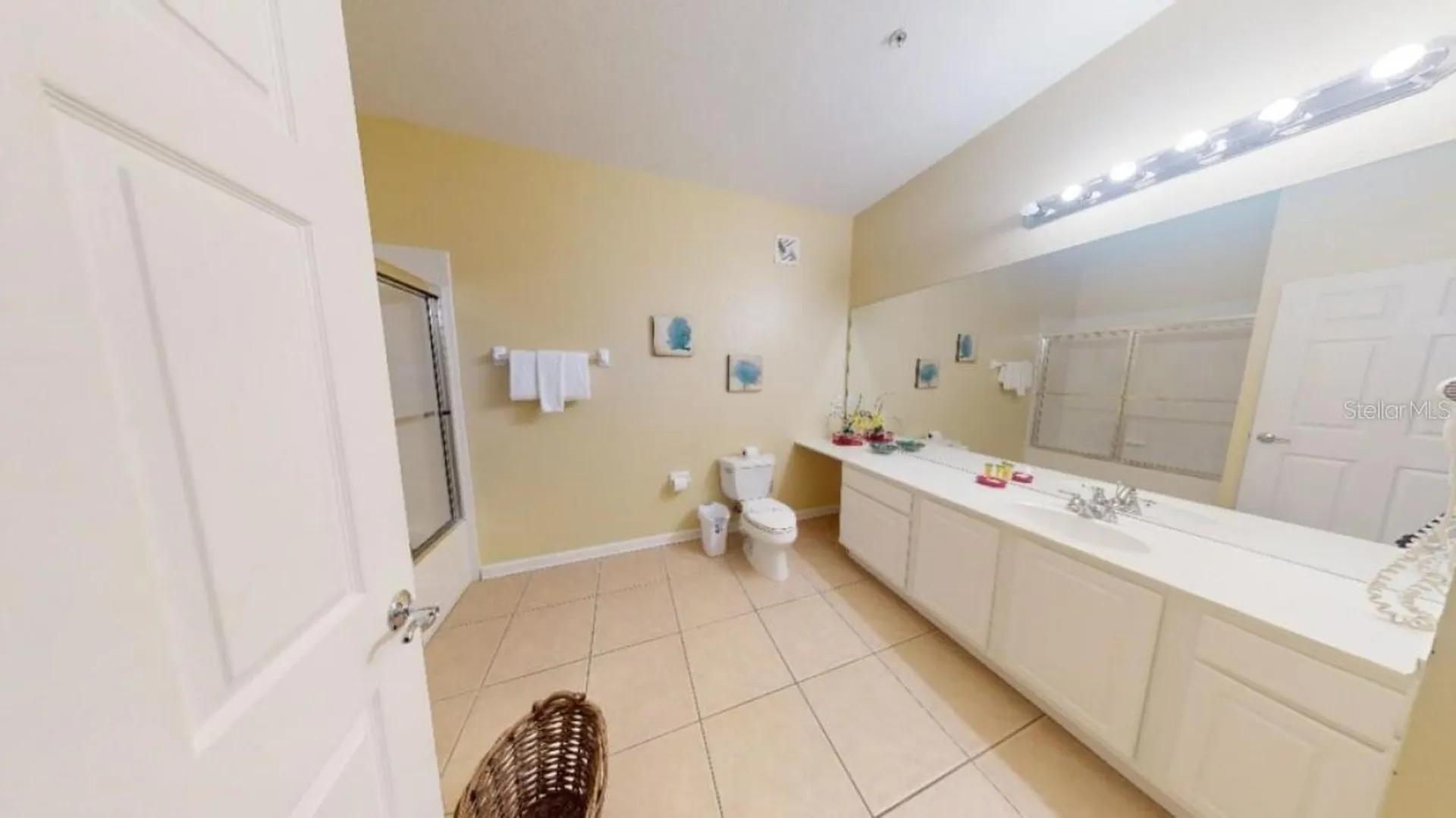 4862 Cayview Avenue Orlando FL 32819