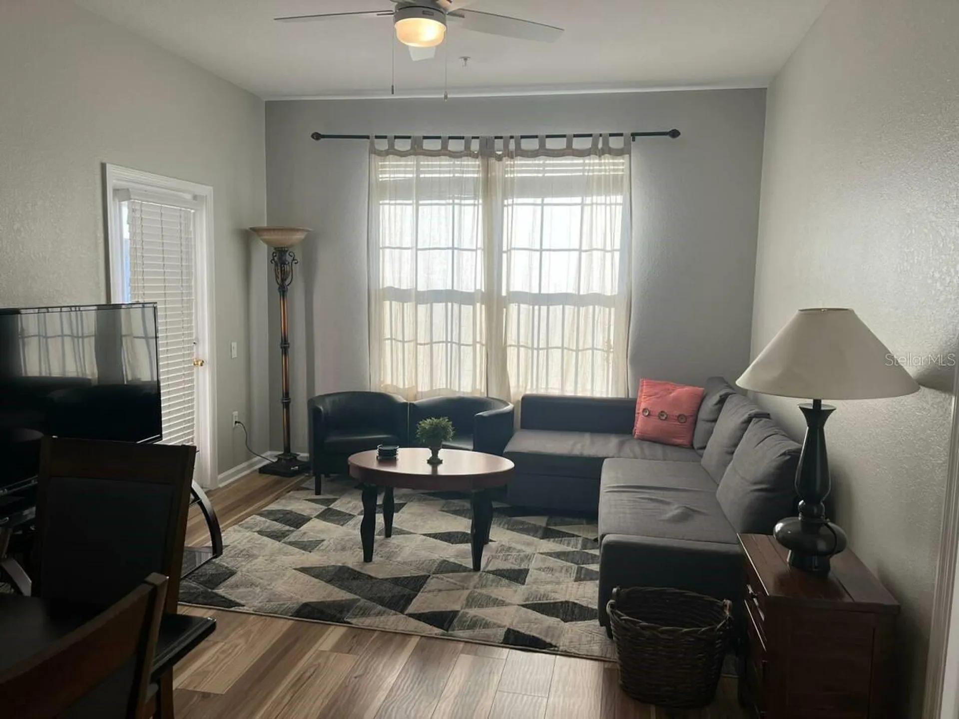 4862 Cayview Avenue Orlando FL 32819