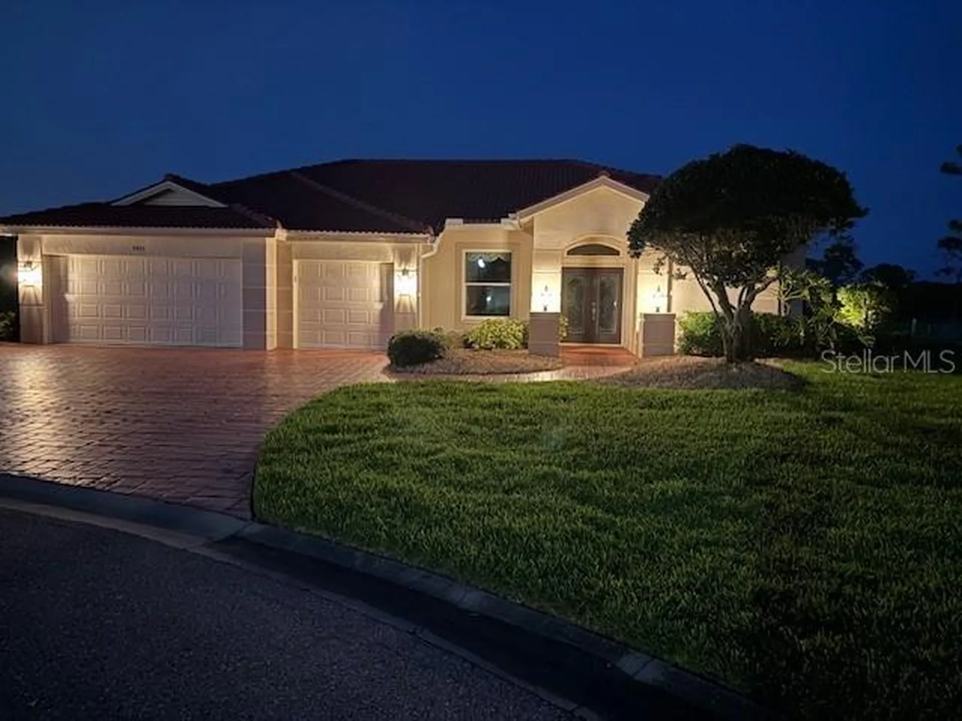 9477 Cedar Ridge Lane Sarasota FL 34238