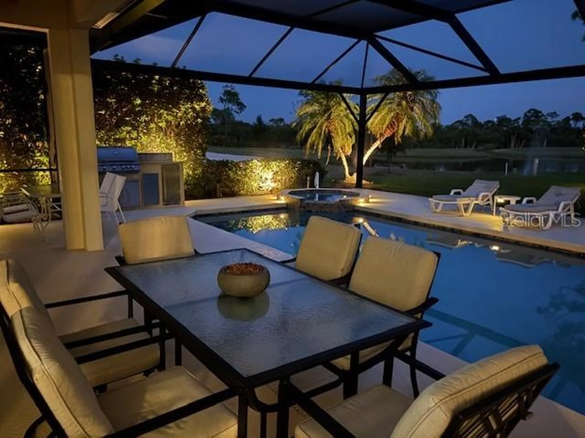 9477 Cedar Ridge Lane Sarasota FL 34238