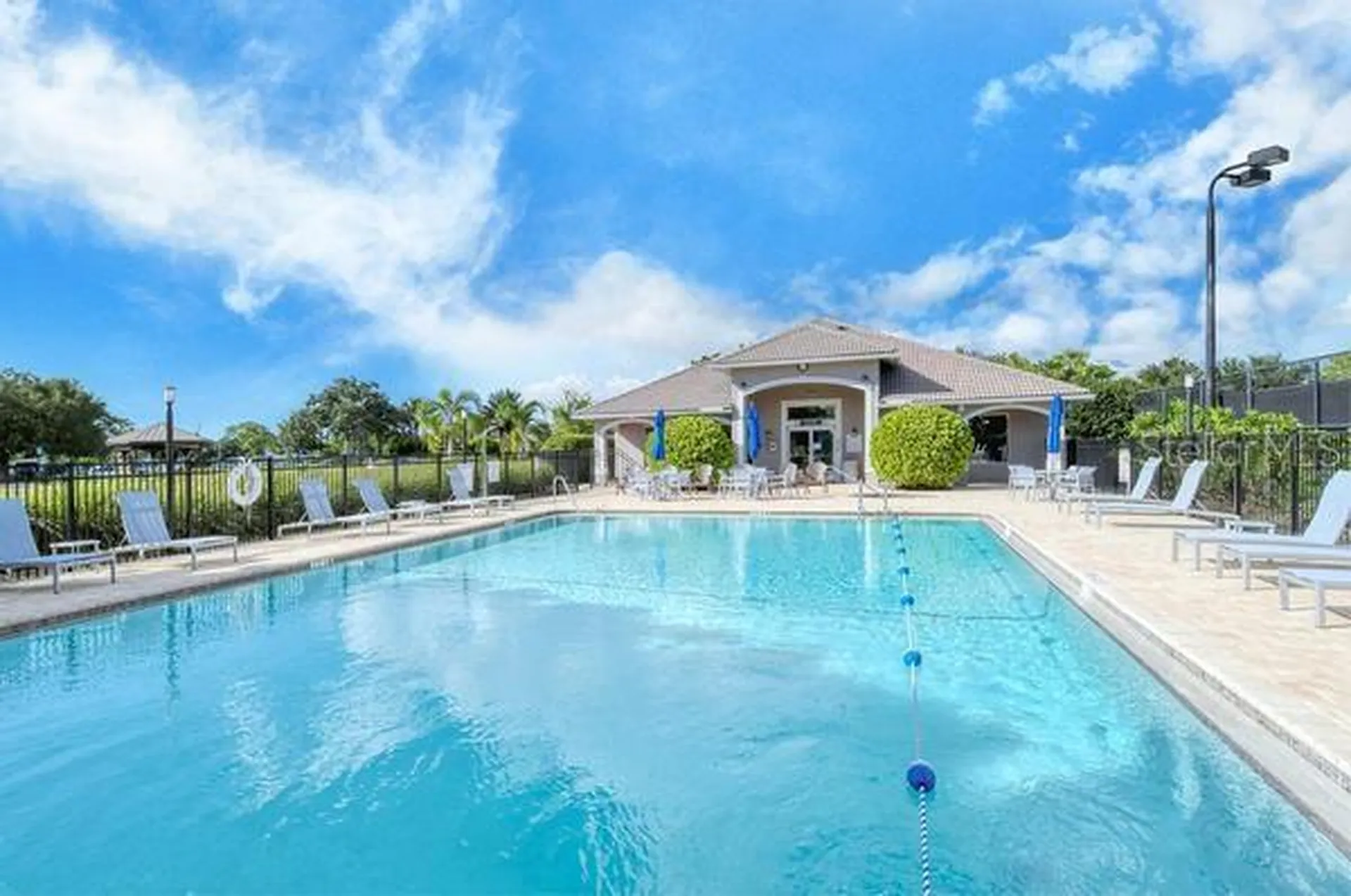 9477 Cedar Ridge Lane Sarasota FL 34238