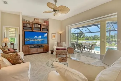 9477 Cedar Ridge Lane Sarasota FL 34238