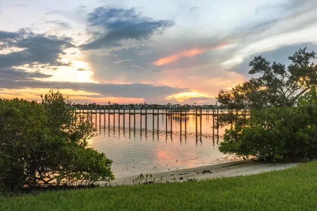 1784 Bayshore Drive Englewood FL 34223