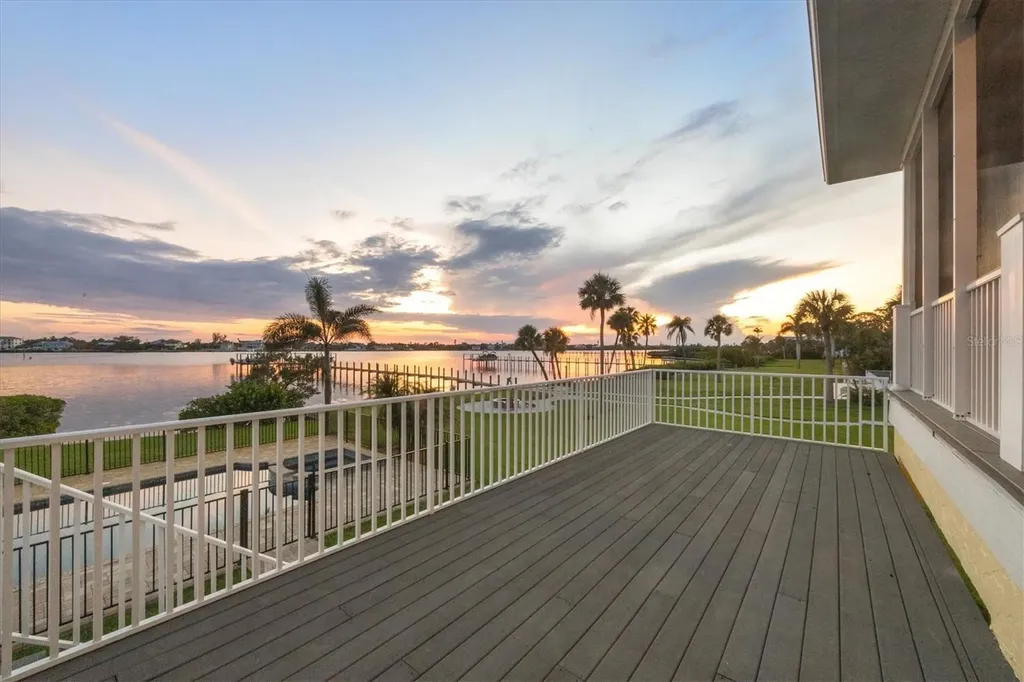 1784 Bayshore Drive Englewood FL 34223
