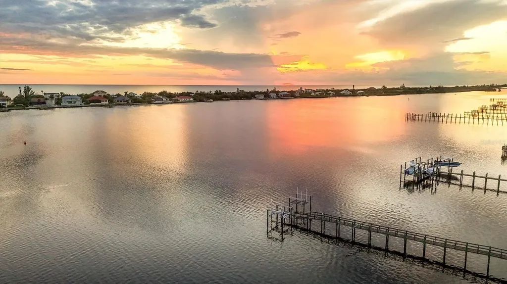 1784 Bayshore Drive Englewood FL 34223
