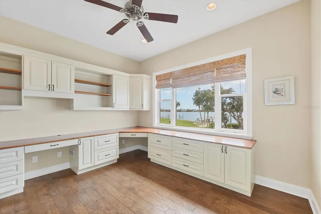 1784 Bayshore Drive Englewood FL 34223