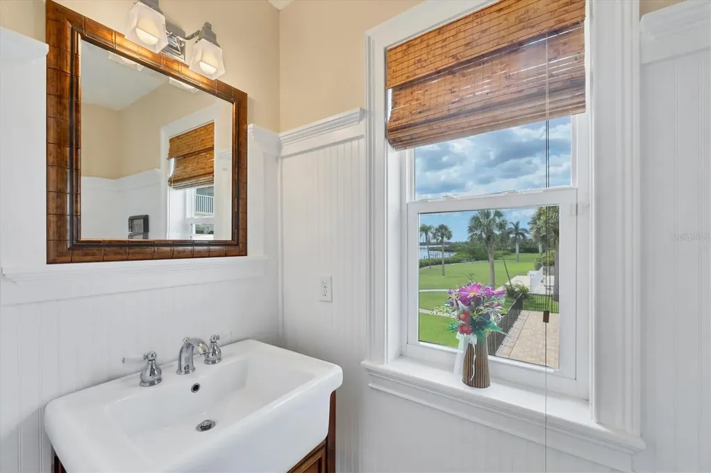 1784 Bayshore Drive Englewood FL 34223