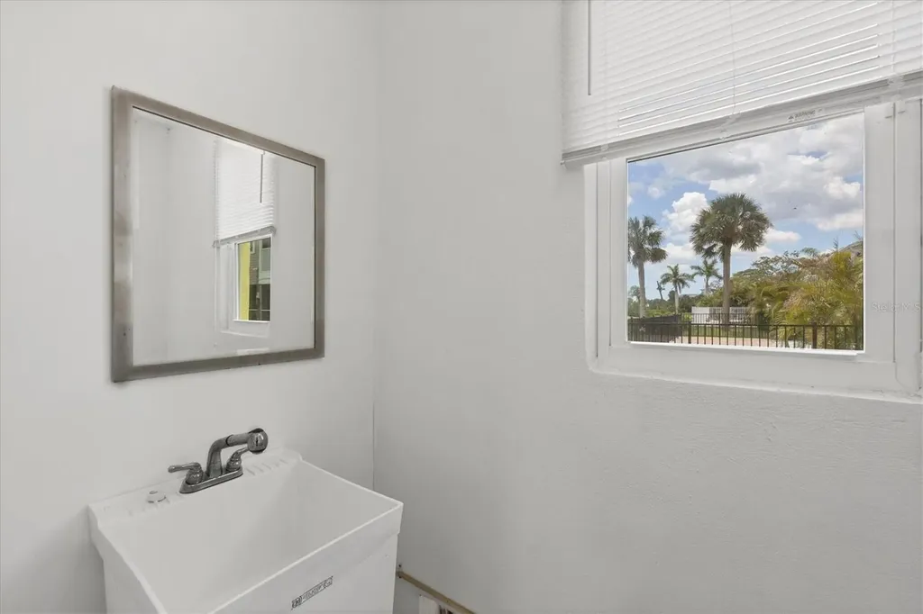 1784 Bayshore Drive Englewood FL 34223