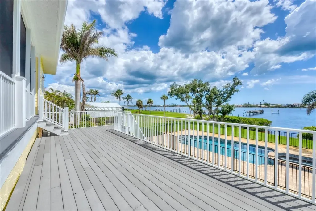 1784 Bayshore Drive Englewood FL 34223