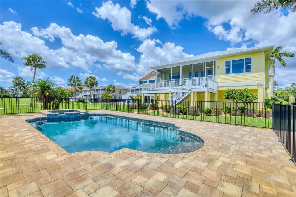 1784 Bayshore Drive Englewood FL 34223