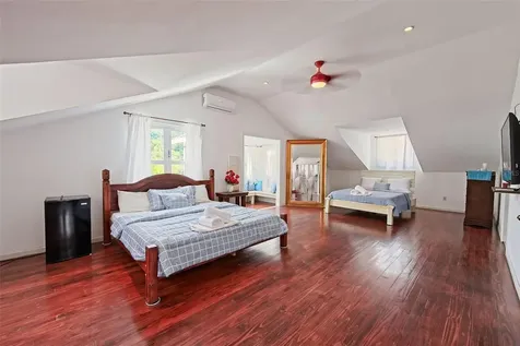 135 Villa Perez Adjuntas PR 00601