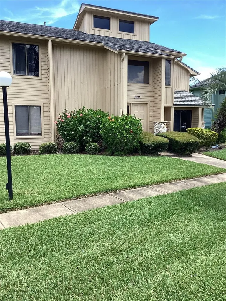 133 Blue Heron Drive Daytona Beach FL 32119