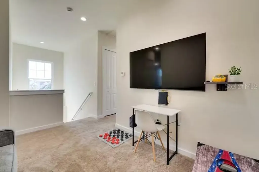7523 Sunflower Circle Kissimmee FL 34747