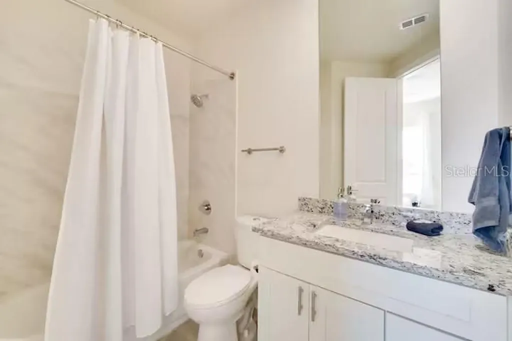 7523 Sunflower Circle Kissimmee FL 34747