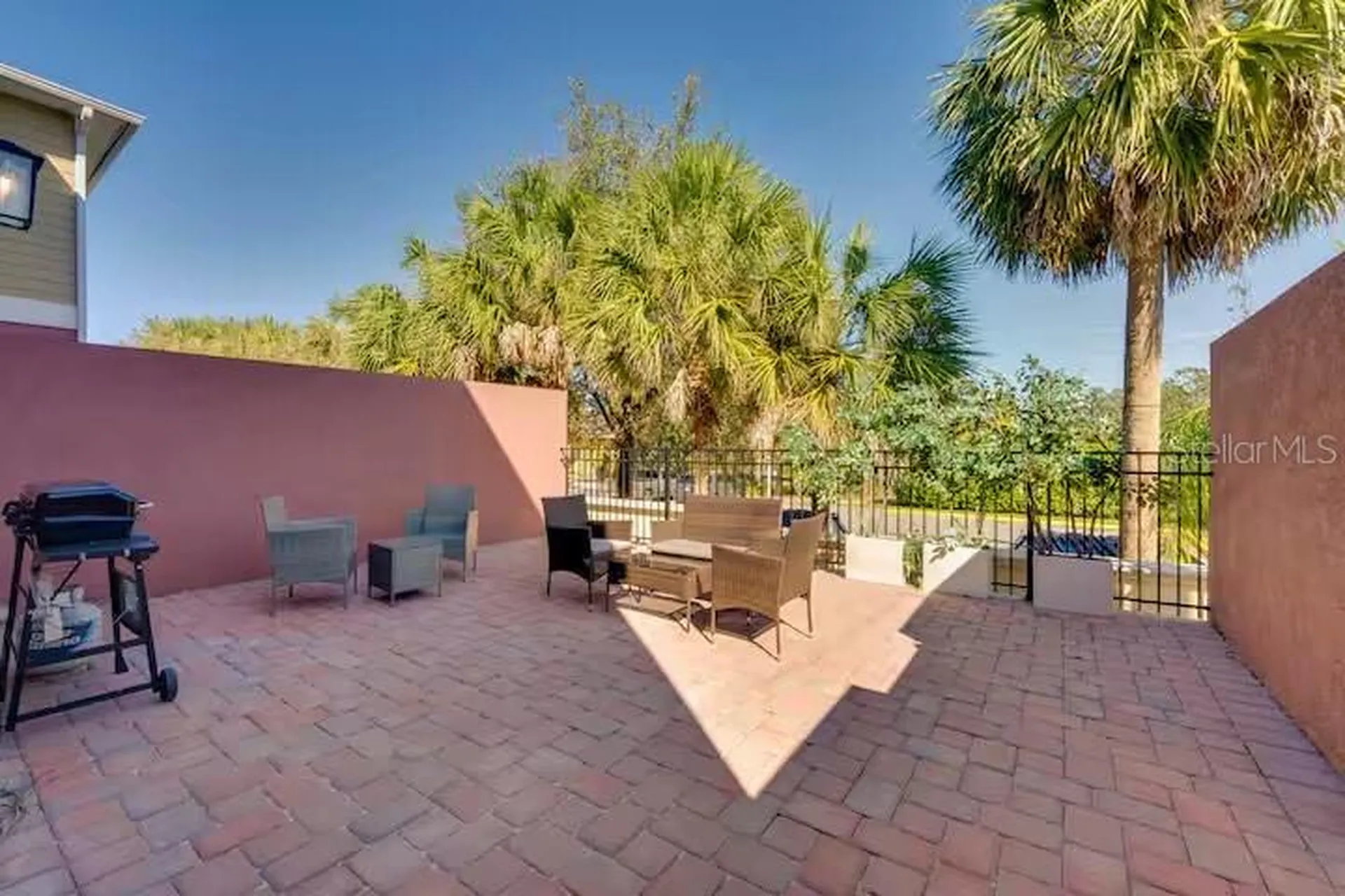 7523 Sunflower Circle Kissimmee FL 34747