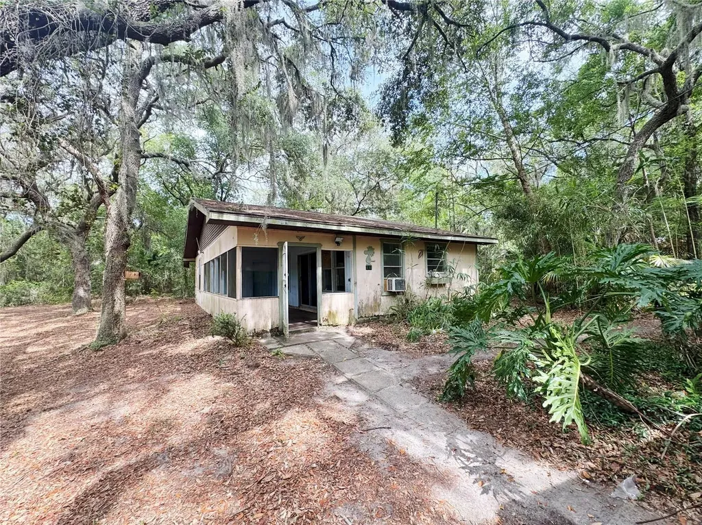 131 Emerald Place Interlachen FL 32148