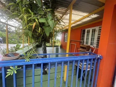 1 Los Pinos Cayey PR 00736