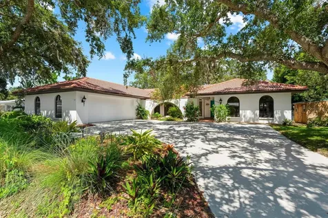 2504 Tanglewood Drive Sarasota FL 34239