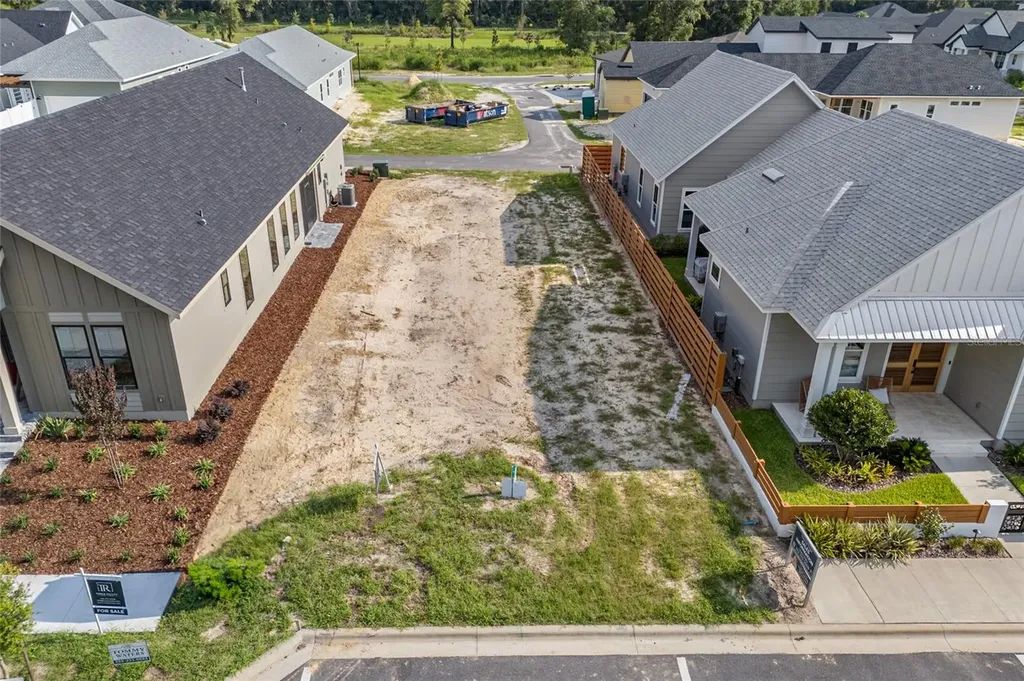 13447 SW 9th Road Newberry FL 32669