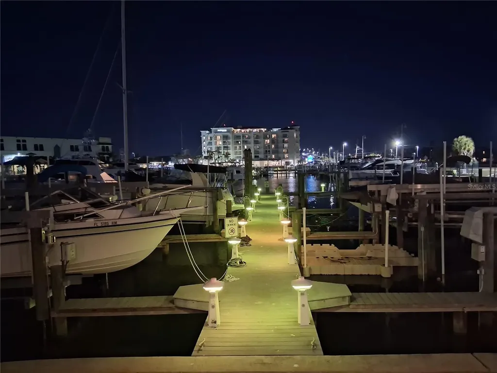 340 Pinellas Bayway S St Petersburg FL 33715