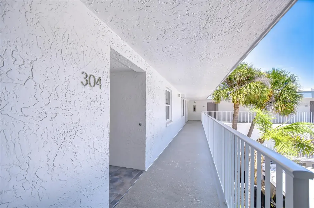 340 Pinellas Bayway S St Petersburg FL 33715