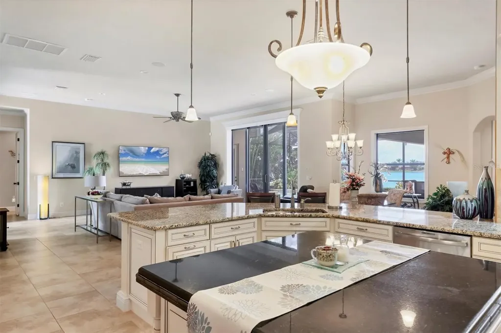 7605 Haddington Cove Lakewood Ranch FL 34202