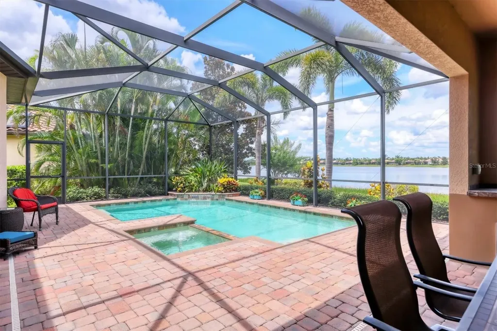 7605 Haddington Cove Lakewood Ranch FL 34202