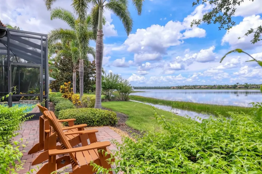 7605 Haddington Cove Lakewood Ranch FL 34202