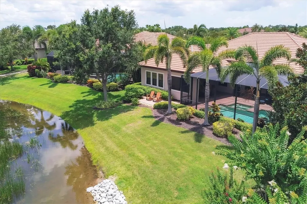 7605 Haddington Cove Lakewood Ranch FL 34202