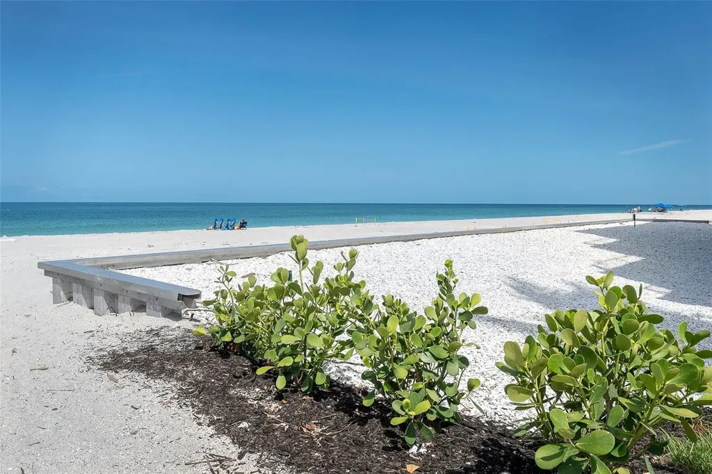 50 Meredith Drive Englewood FL 34223