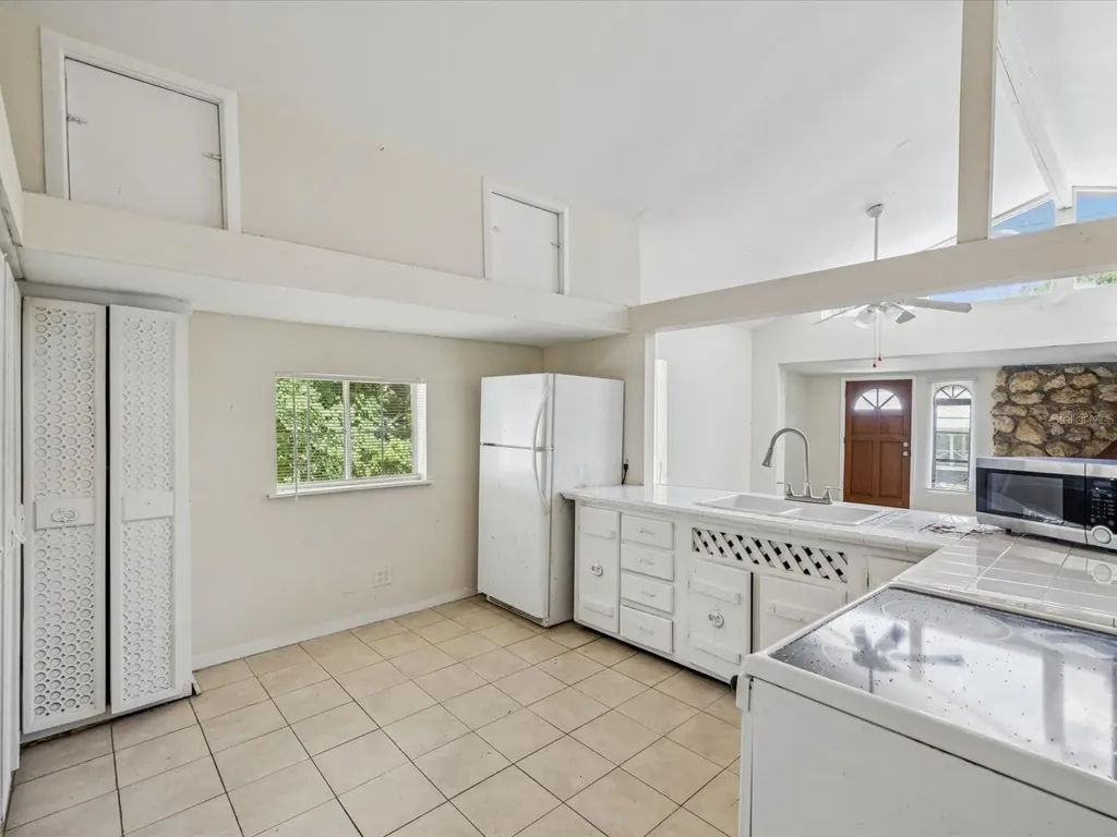111 E Early Street Brooksville FL 34601