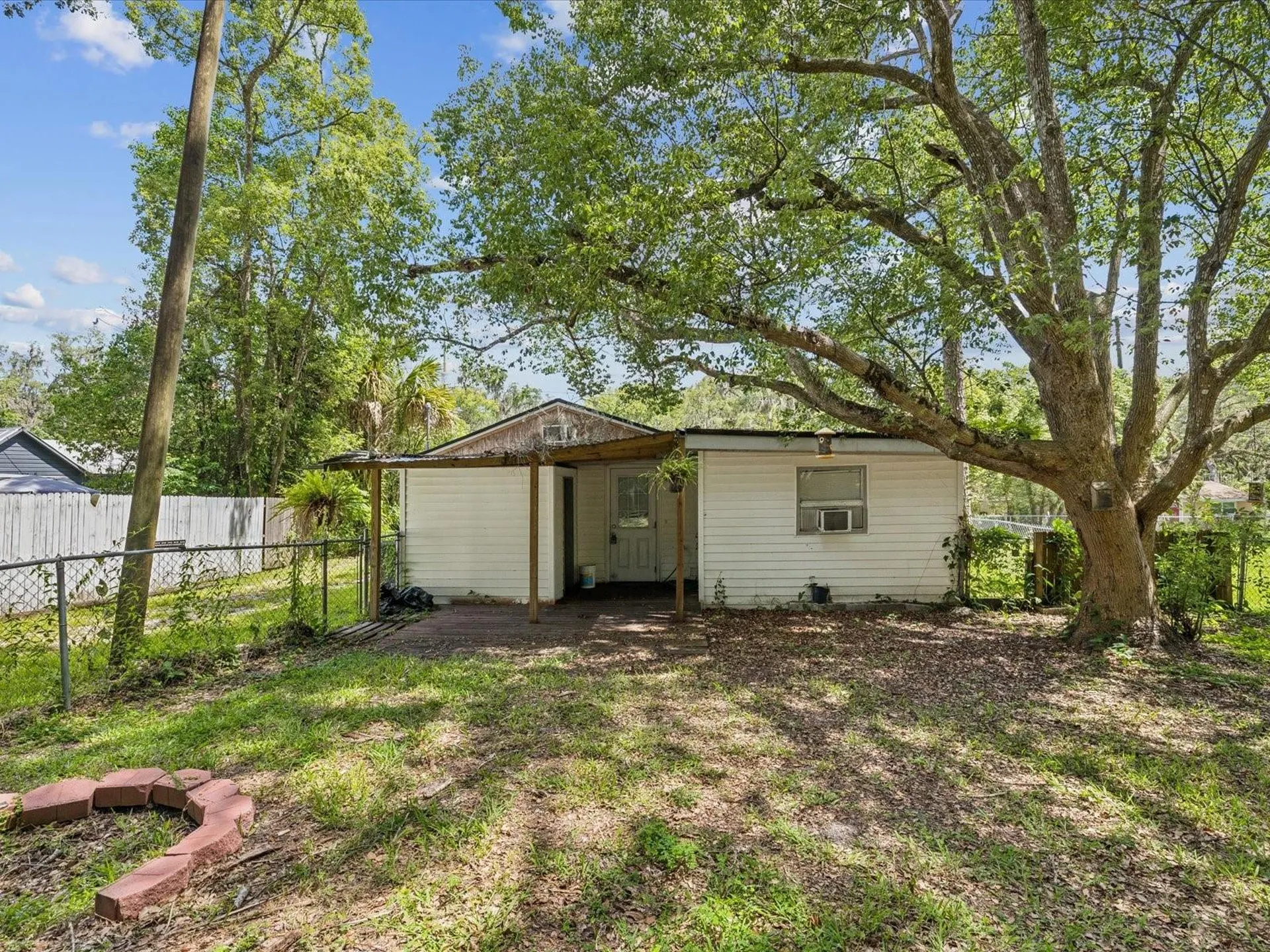 111 E Early Street Brooksville FL 34601