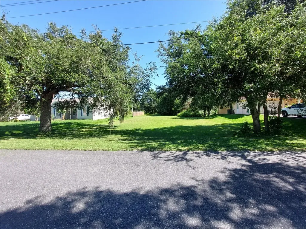 Waldo Dade City FL 33525