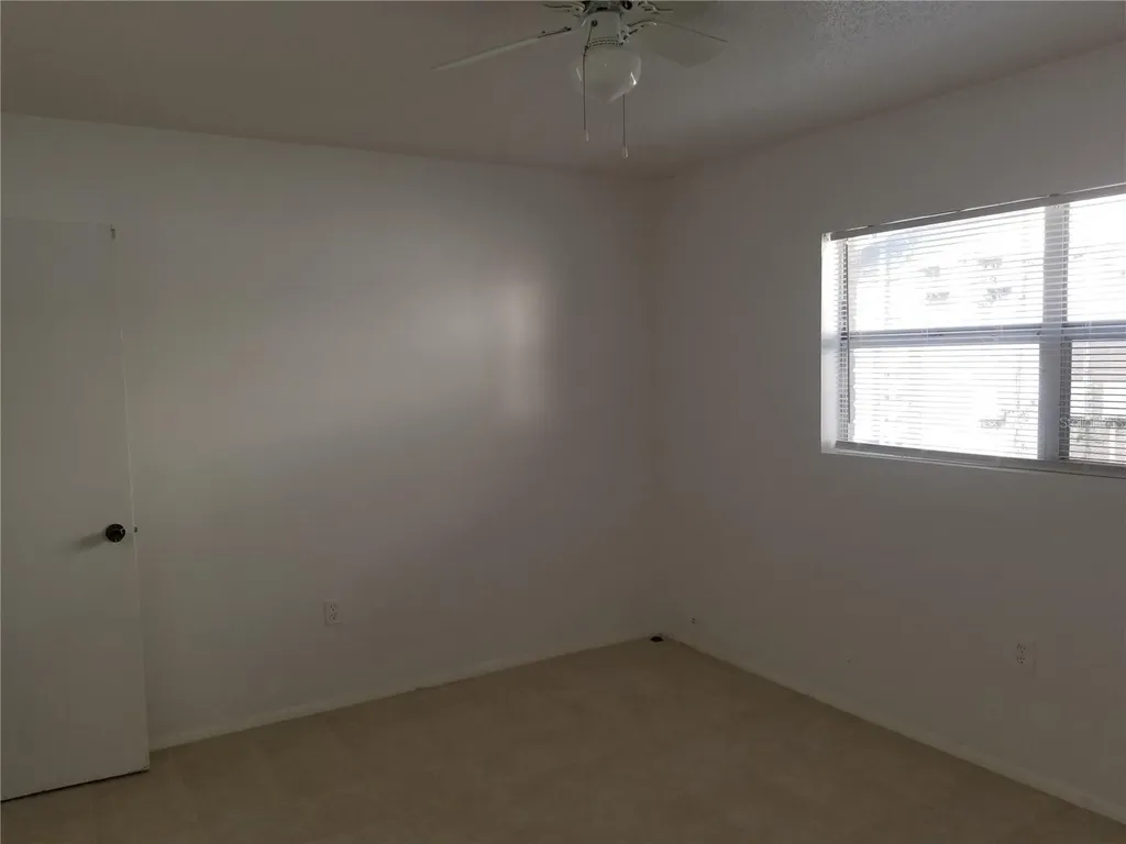 1306 E 137th Avenue Tampa FL 33613