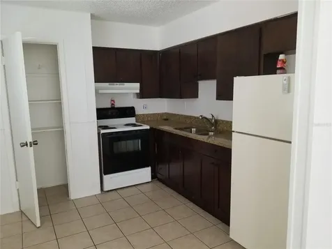 1306 E 137th Avenue Tampa FL 33613