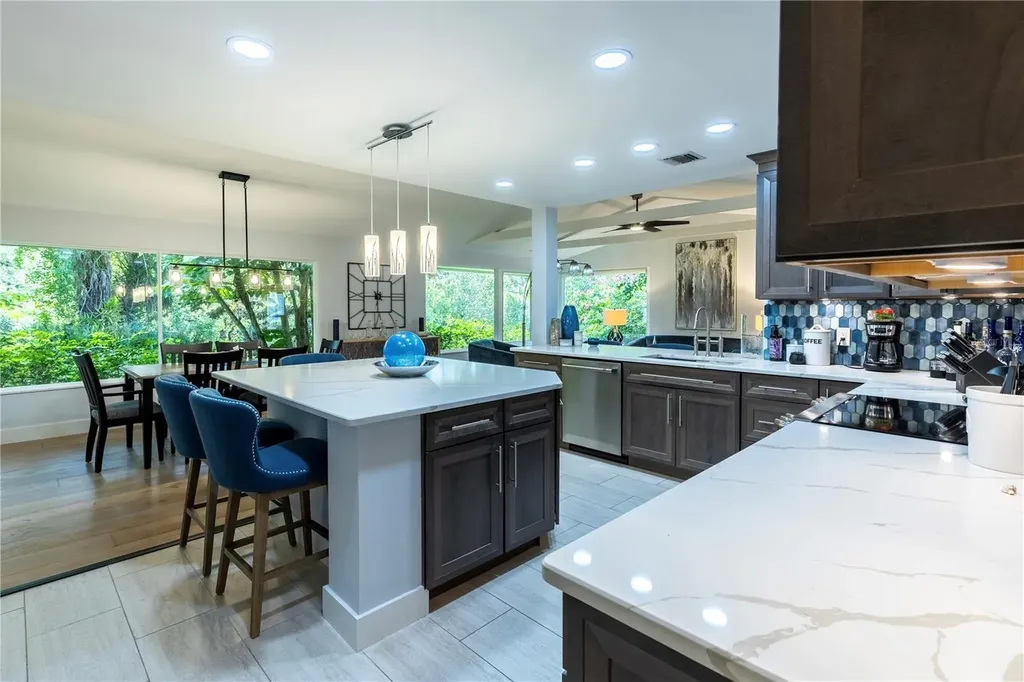 18220 Elmwood Drive Alva FL 33920