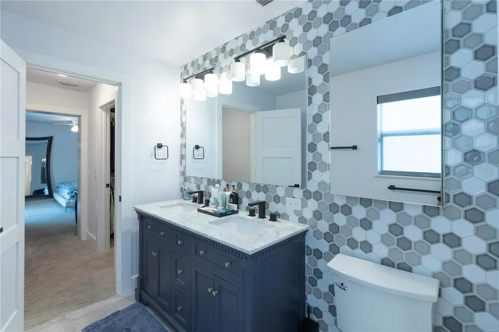 18220 Elmwood Drive Alva FL 33920