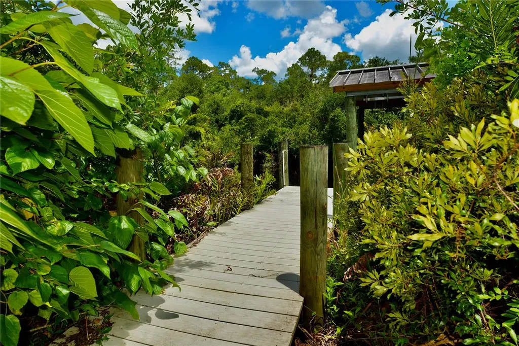 18220 Elmwood Drive Alva FL 33920