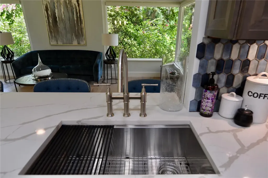 18220 Elmwood Drive Alva FL 33920