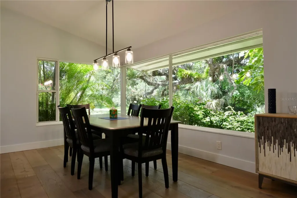 18220 Elmwood Drive Alva FL 33920