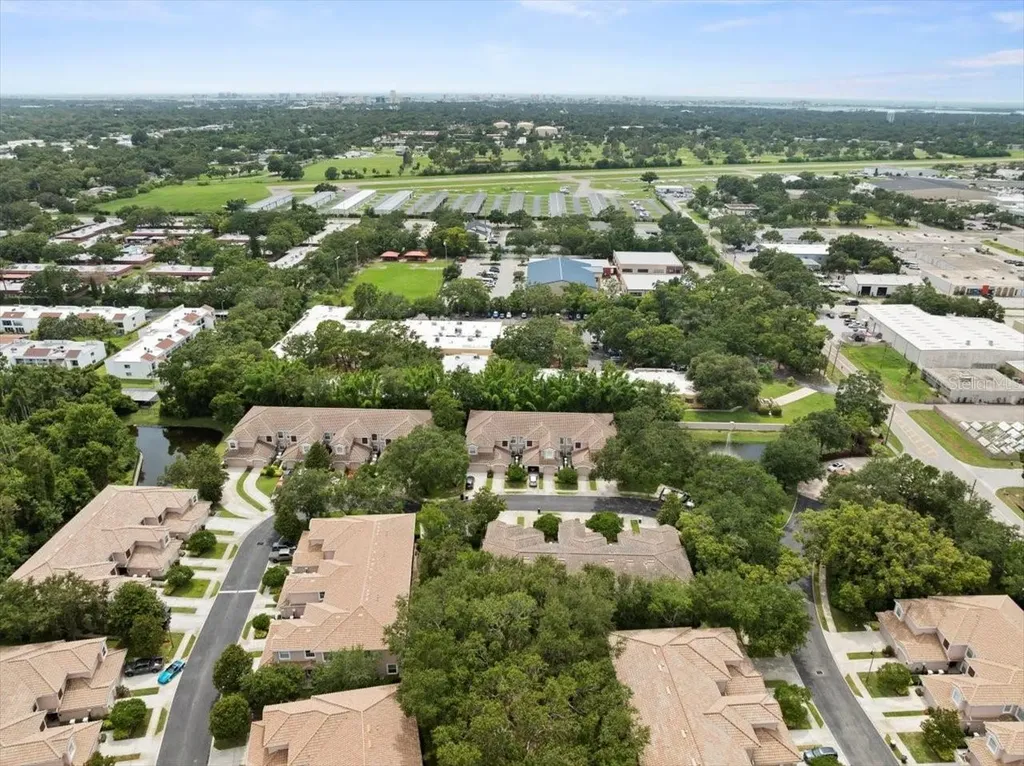 897 Lantern Way Clearwater FL 33765