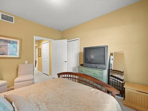 897 Lantern Way Clearwater FL 33765