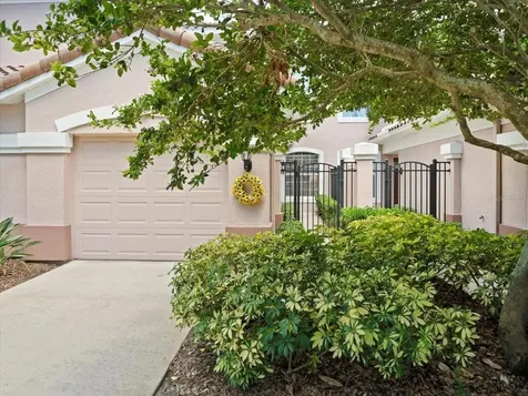 897 Lantern Way Clearwater FL 33765