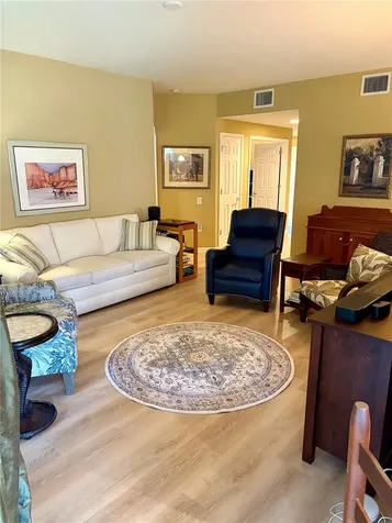 897 Lantern Way Clearwater FL 33765