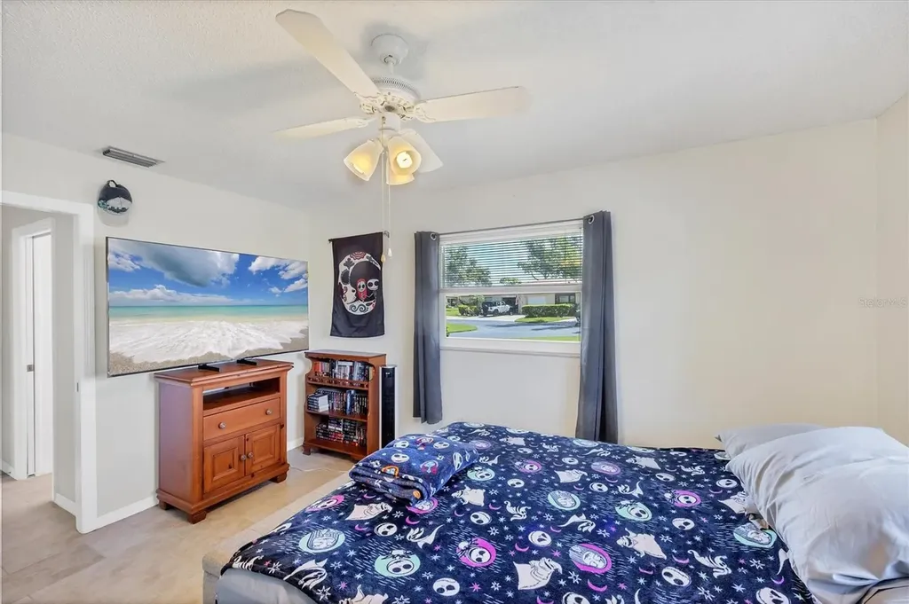 3305 Vivienda Boulevard Bradenton FL 34207