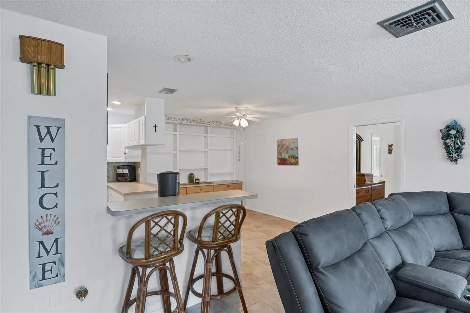 3305 Vivienda Boulevard Bradenton FL 34207